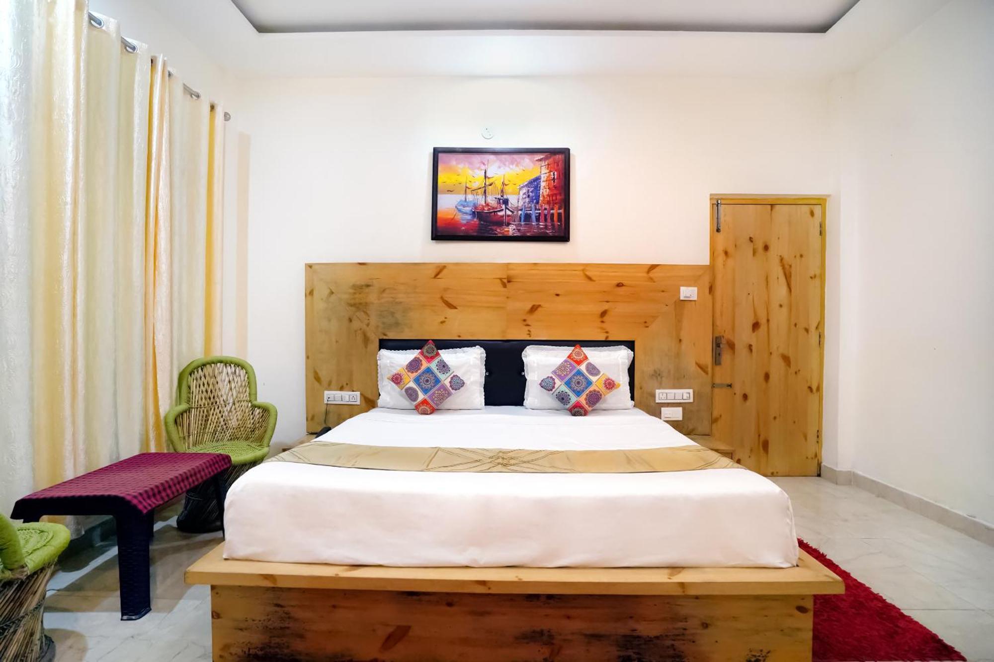 The Bunksters Mcleodganj, Dharmkot Hostel McLeod Ganj Bagian luar foto