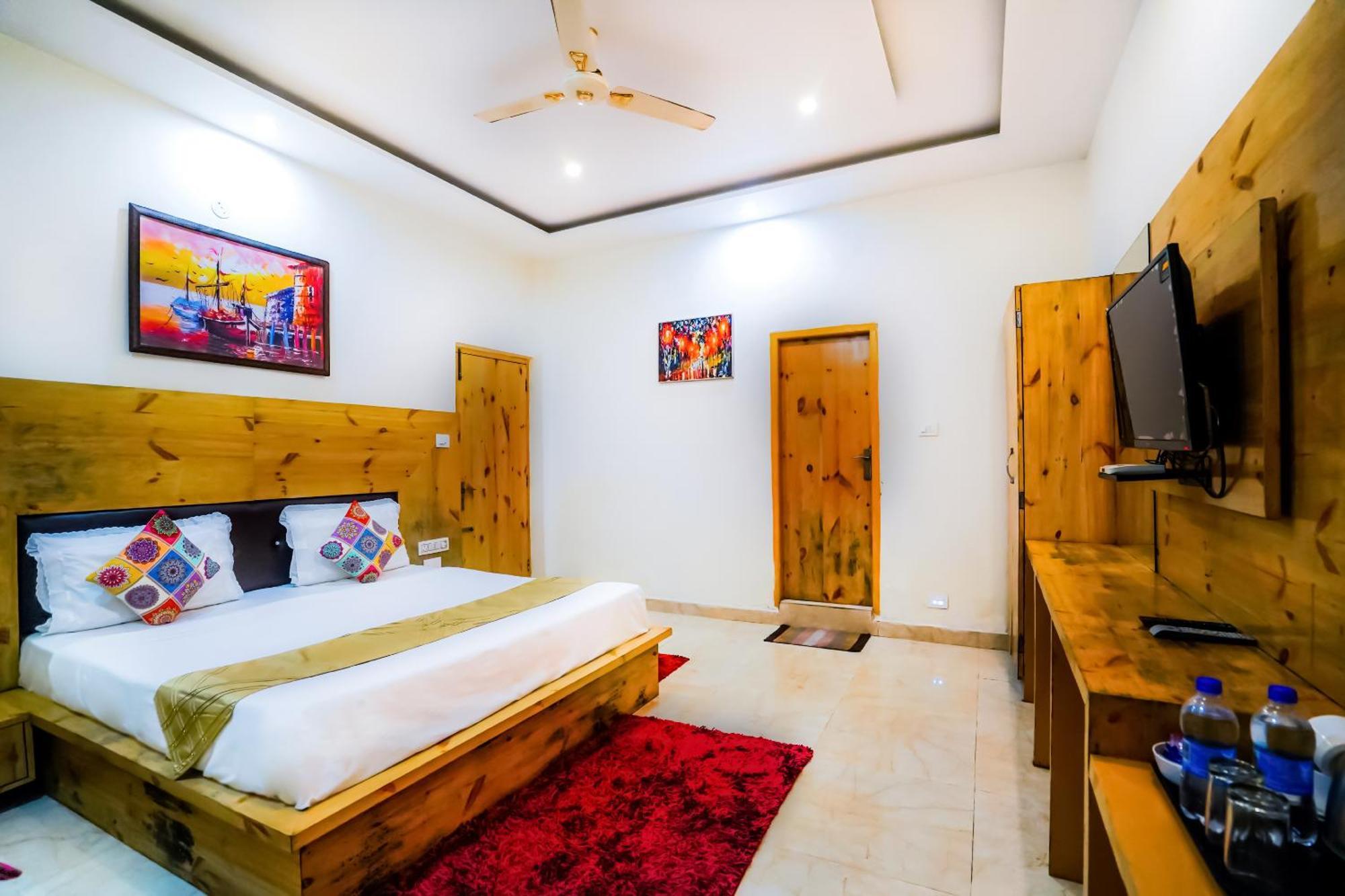 The Bunksters Mcleodganj, Dharmkot Hostel McLeod Ganj Bagian luar foto